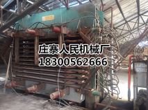 四麵側壓機